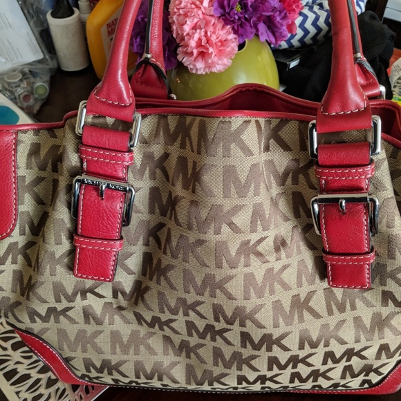 Michael kors handbag - Picture 2 of 4